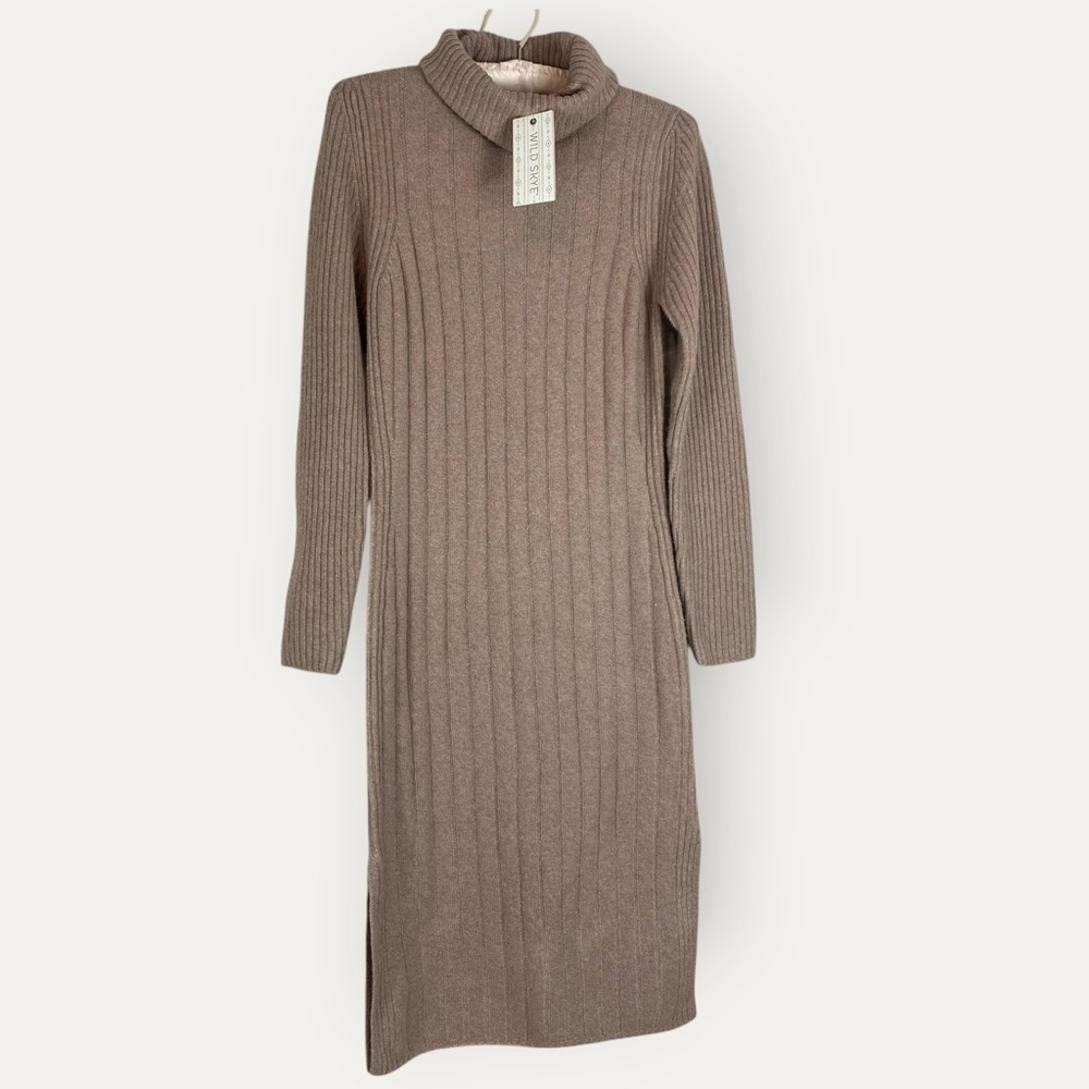 NEW  WILD SKYE Women's Long Sleeve Rib-Knit Sweater Dress  Small